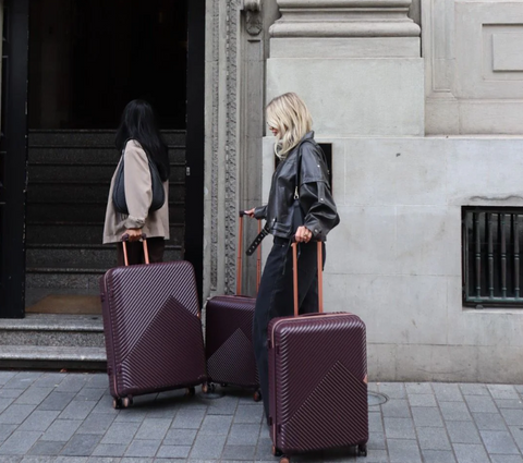 Saben Suitcase Medium Merlot