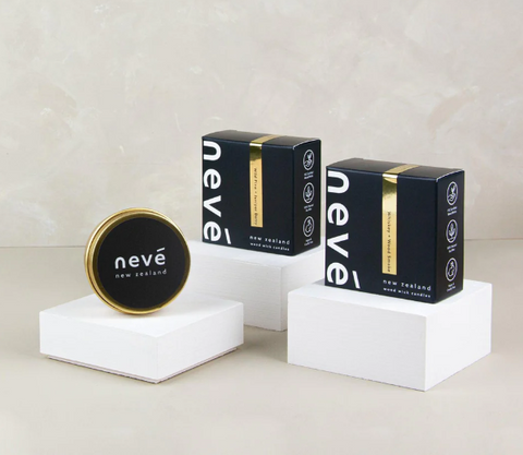 Christmas Lily Travel Tin