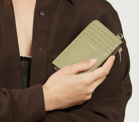 Saben Winona Card Holder Eucalyptus