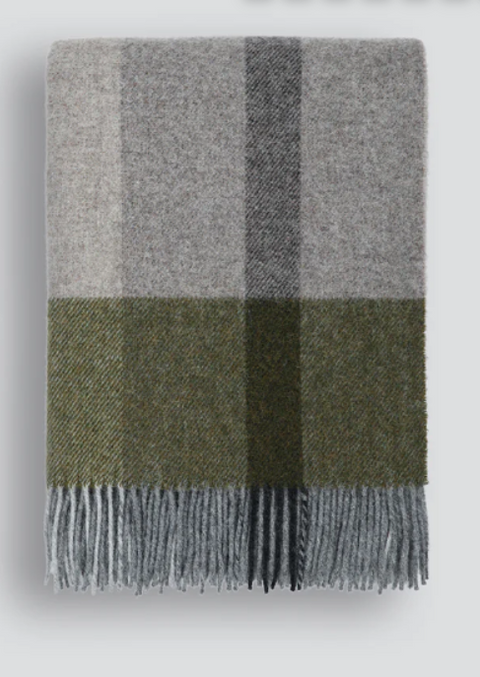 Brunswick Throw - Olive 130 x 180cm