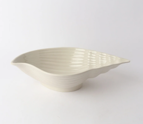 Melamine Conch Shell 40cm Sand
