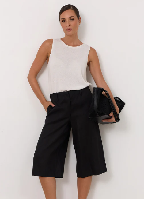 Jordana Longline Short Black