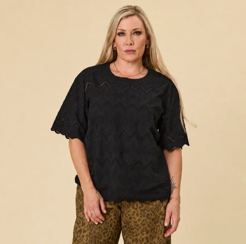 Luna Top Black Broiderie