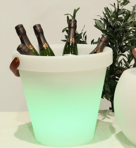 Pali Ice Bucket Outdoor Lamp