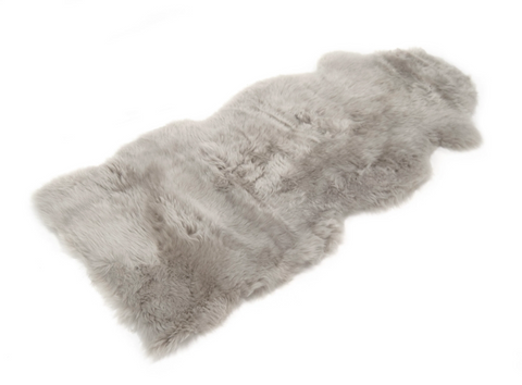 1.5 XL Longwool Sheepskin Rug Light Grey